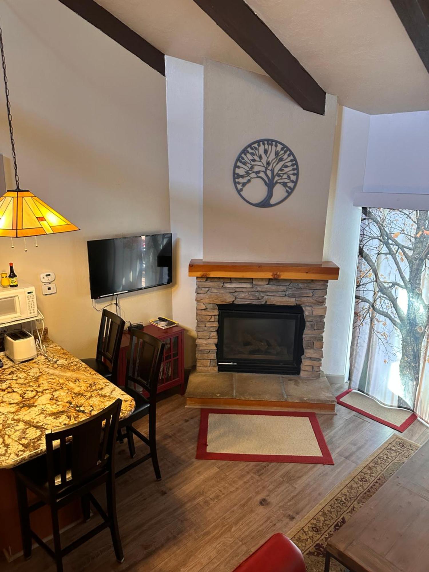 Yosemite Loft Unit -b202 Apartment