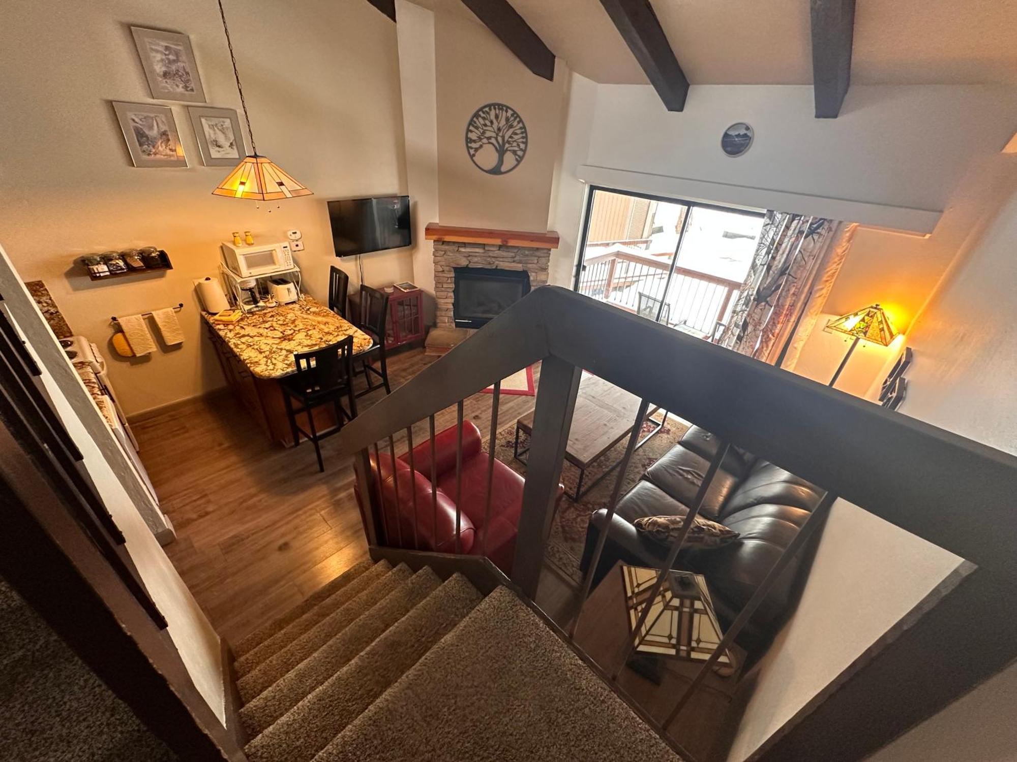 Yosemite Loft Unit -b202