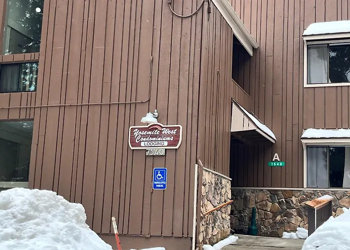 Yosemite Condominium Loft Unit -B202